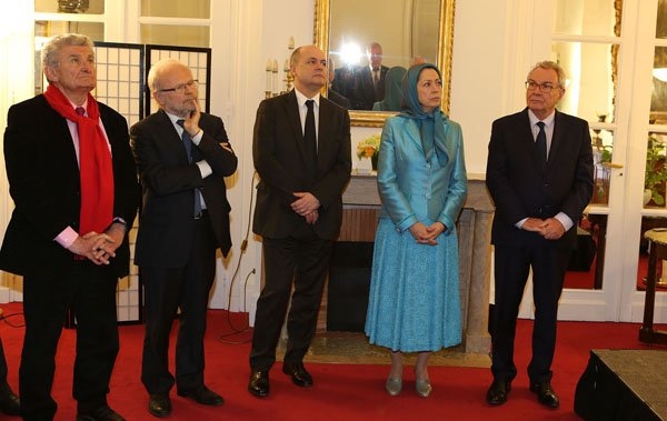 Maryam Rajavi im französischen Parlament