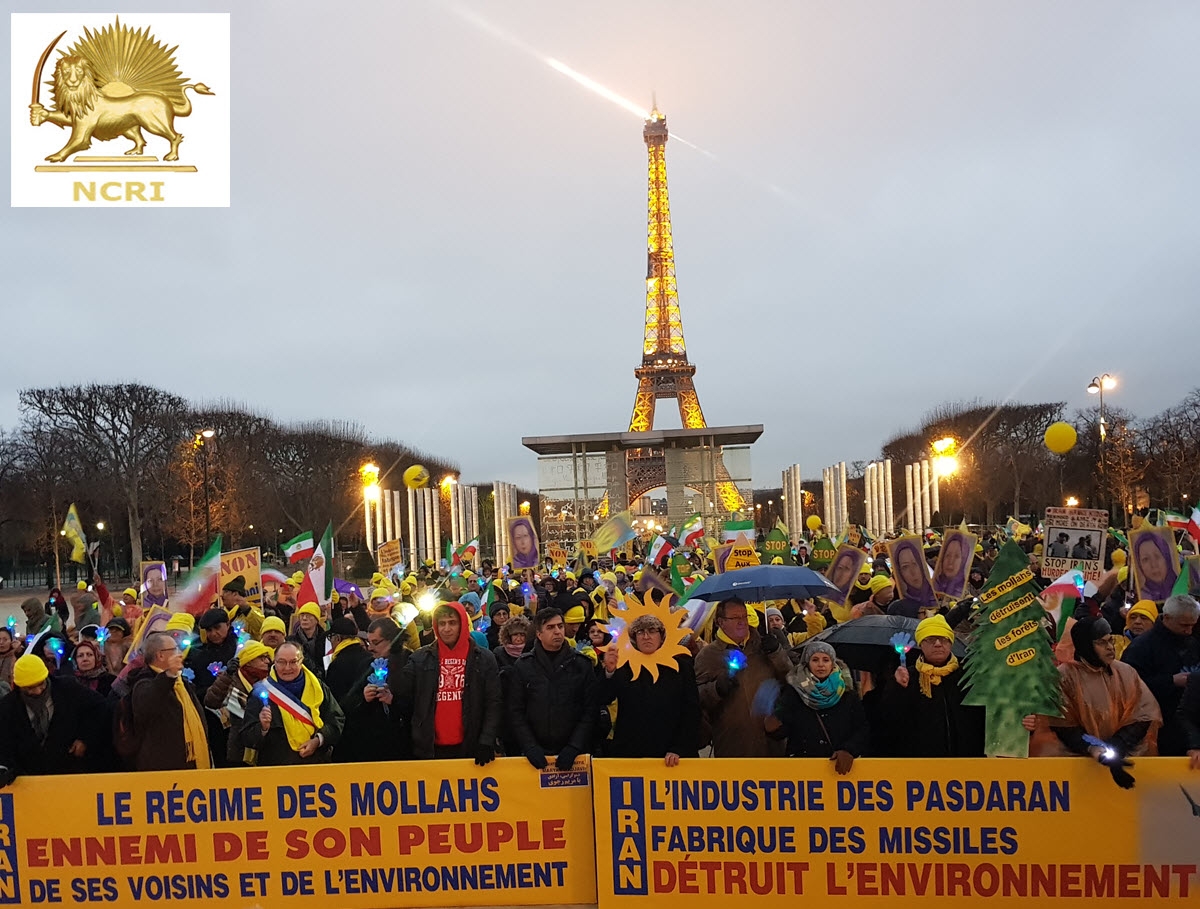 Paris:Am Tag der Menschenrechte