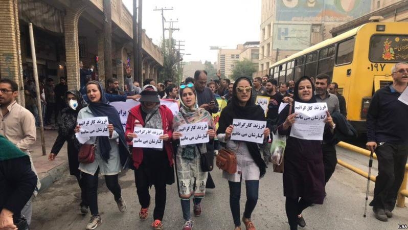 Iranian Labour News Agency Demonstration für bessere Arbeitsrechte in der Stahlverarbeitung in der iranischen Stadt Ahvaz im Januar 2018