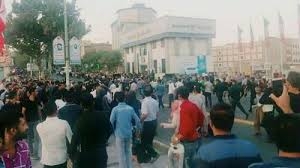 Iran:Proteste in verschiedenen