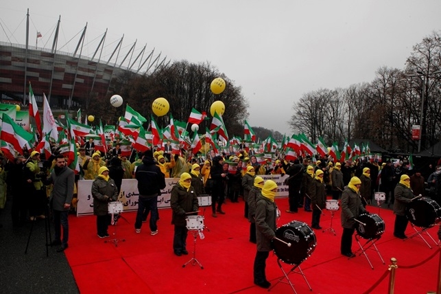 Nahostkonferenz in Warschau | Großkundgebung fordert Ende der Diktatur im Iran
