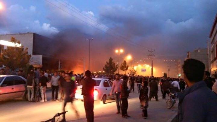 mahabad Iran hotel brule 7 mai